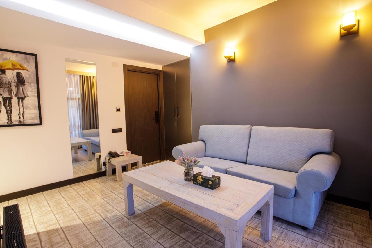 The Phoenix Boutique Hotel Erywań Zewnętrze zdjęcie