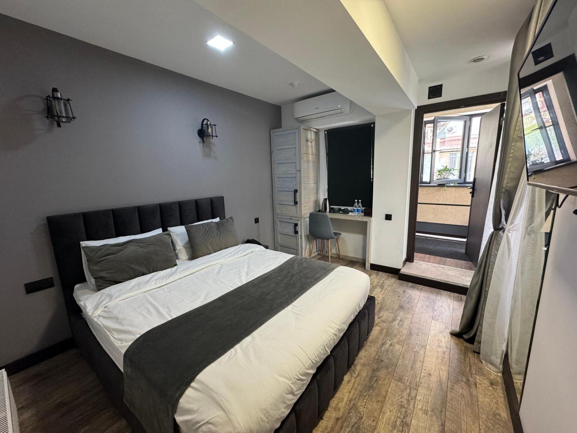 The Phoenix Boutique Hotel Erywań Zewnętrze zdjęcie
